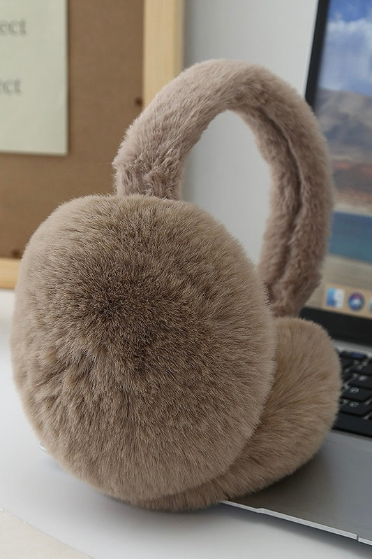 Ohrenwärmer aus Kunstfell - Weich & Warm