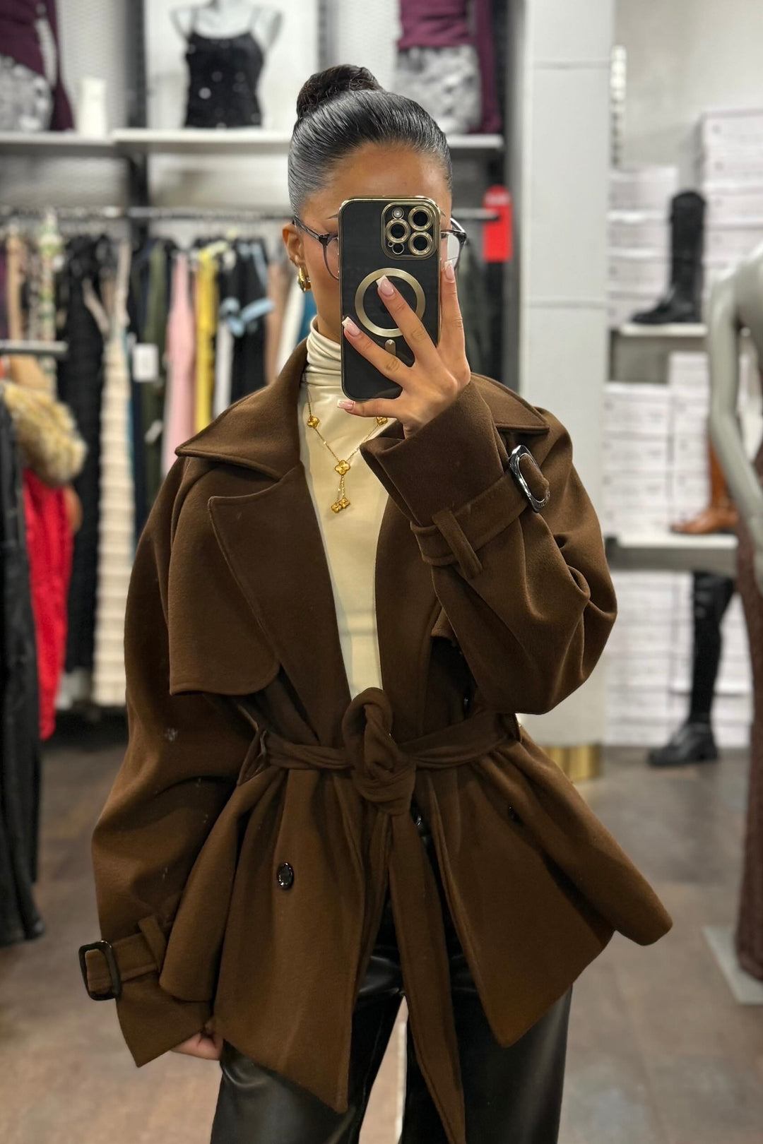 Kurzer Trenchcoat