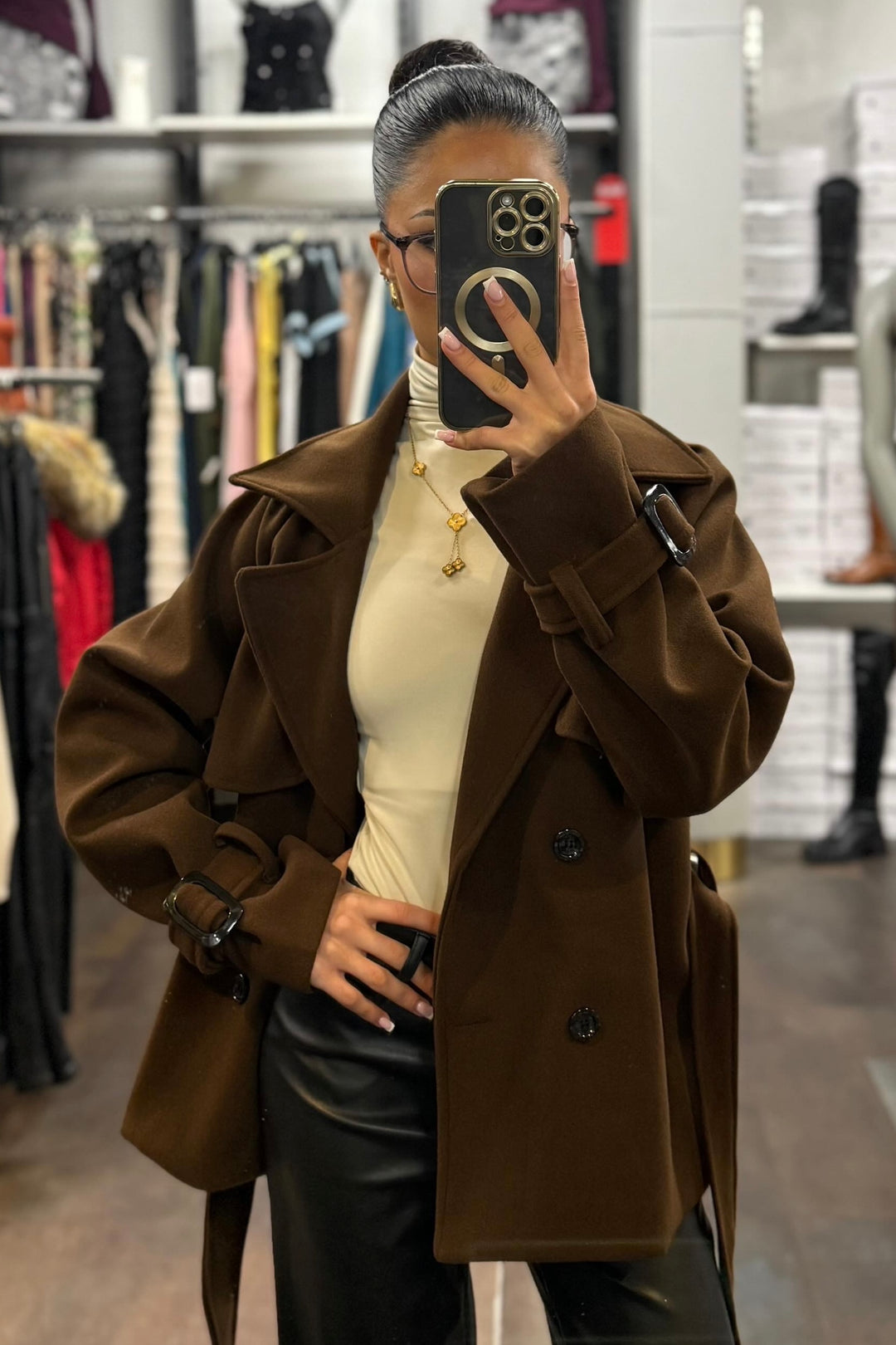 Kurzer Trenchcoat