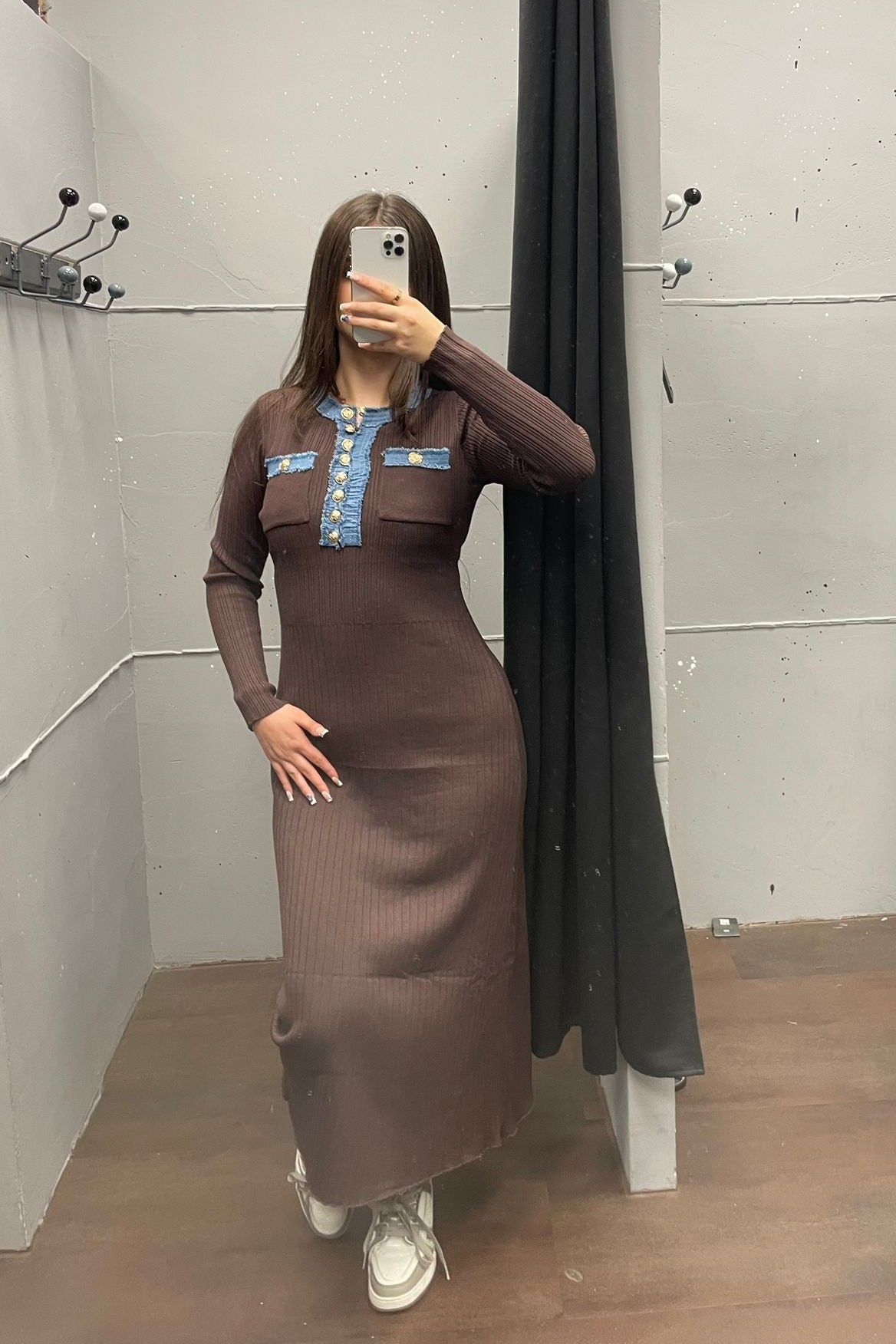 Elegantes Kleid mit Denim-Details - Langarm Dress