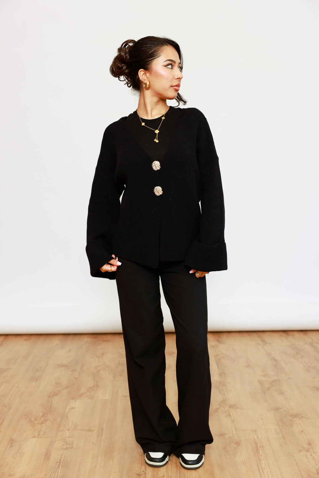 Strick Cardigan mit vergoldeten Knöpfen