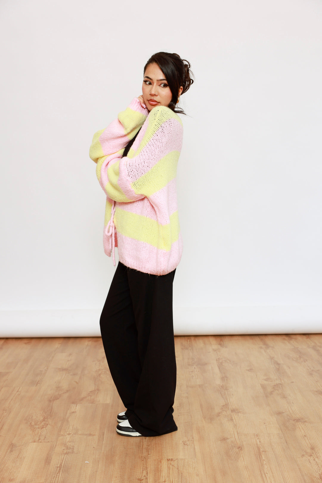 Oversize Strick-Cardigan mit Blockstreifen – Rosa &amp; Gelb