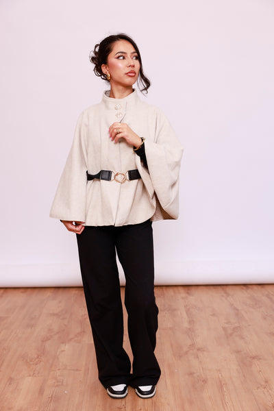 Poncho kurz mit Gürtel