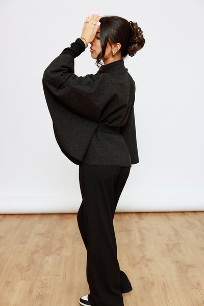 Poncho kurz mit Gürtel