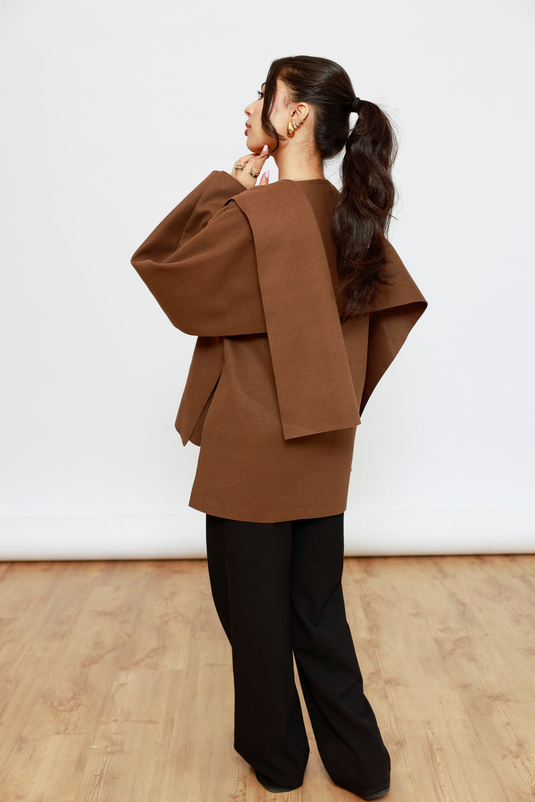 Cape Jacke mit Schal