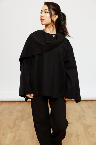 Cape Jacke mit Schal