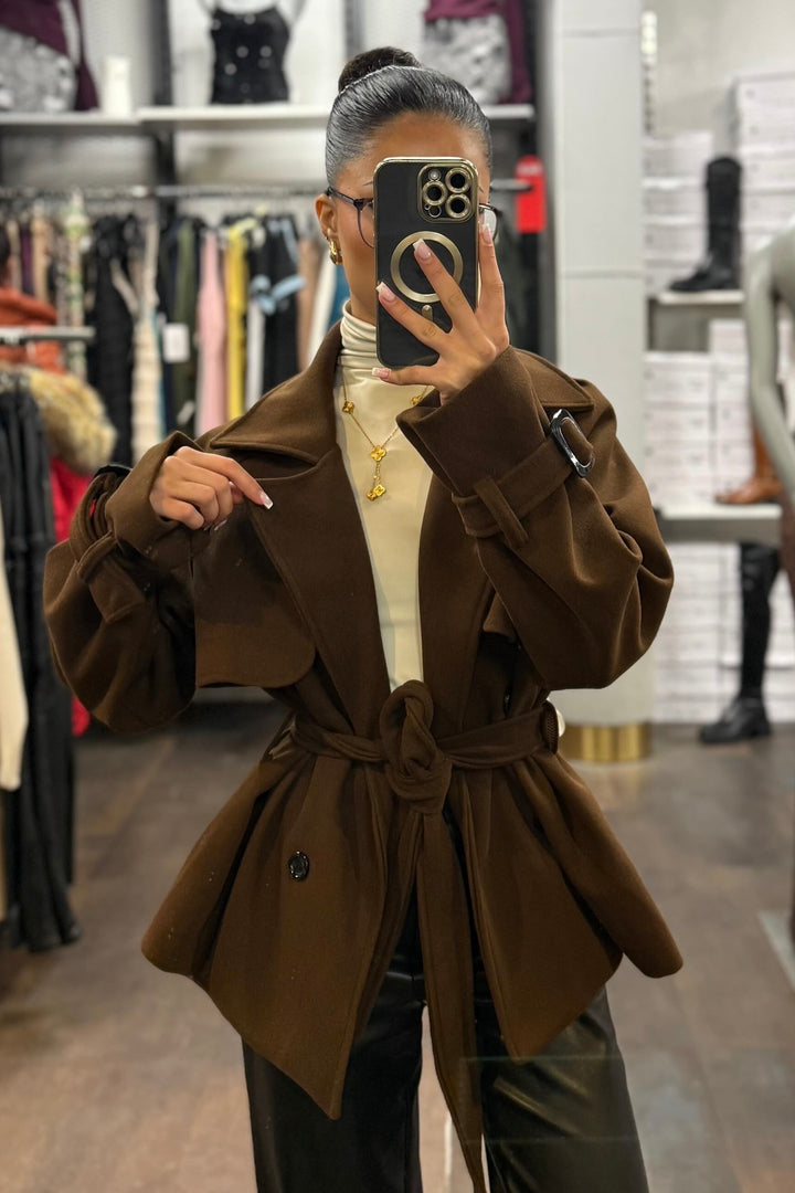 Kurzer Trenchcoat