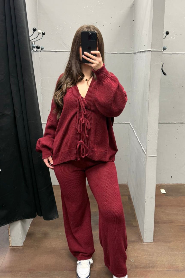Strickset mit Schnürung - Pullover &amp; Hose Set