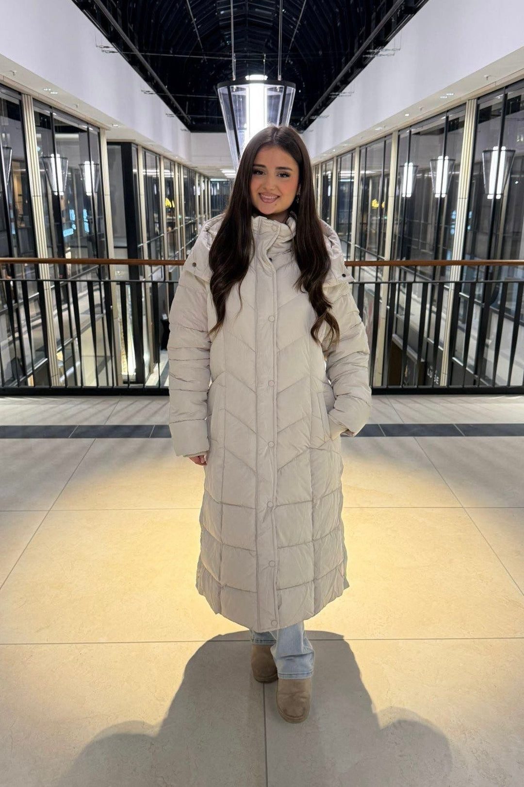 Parka mit Kapuze - Langer Wintermantel