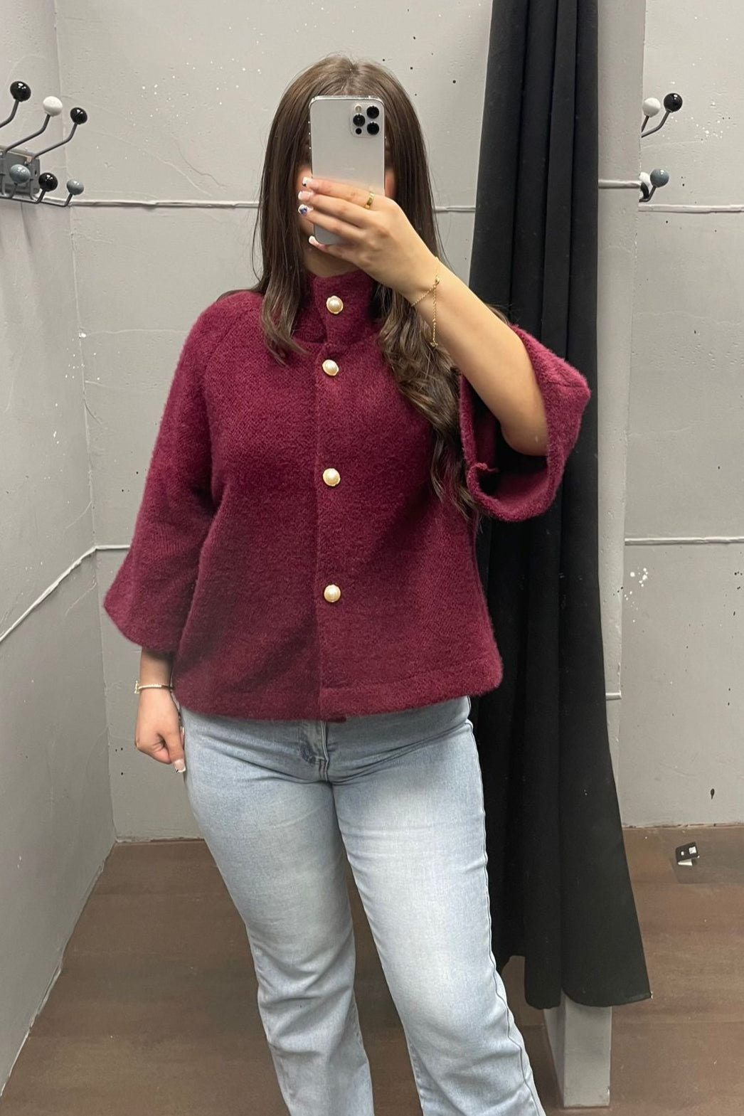 Elegante Strickjacke mit Knöpfen