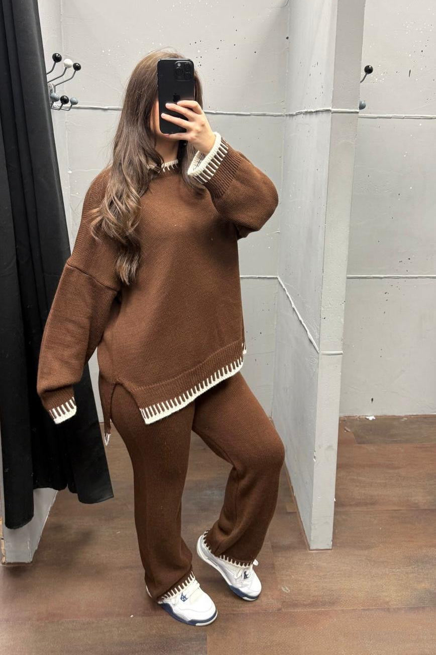 Gemütliches Strickset - Pullover &amp; Hose Set
