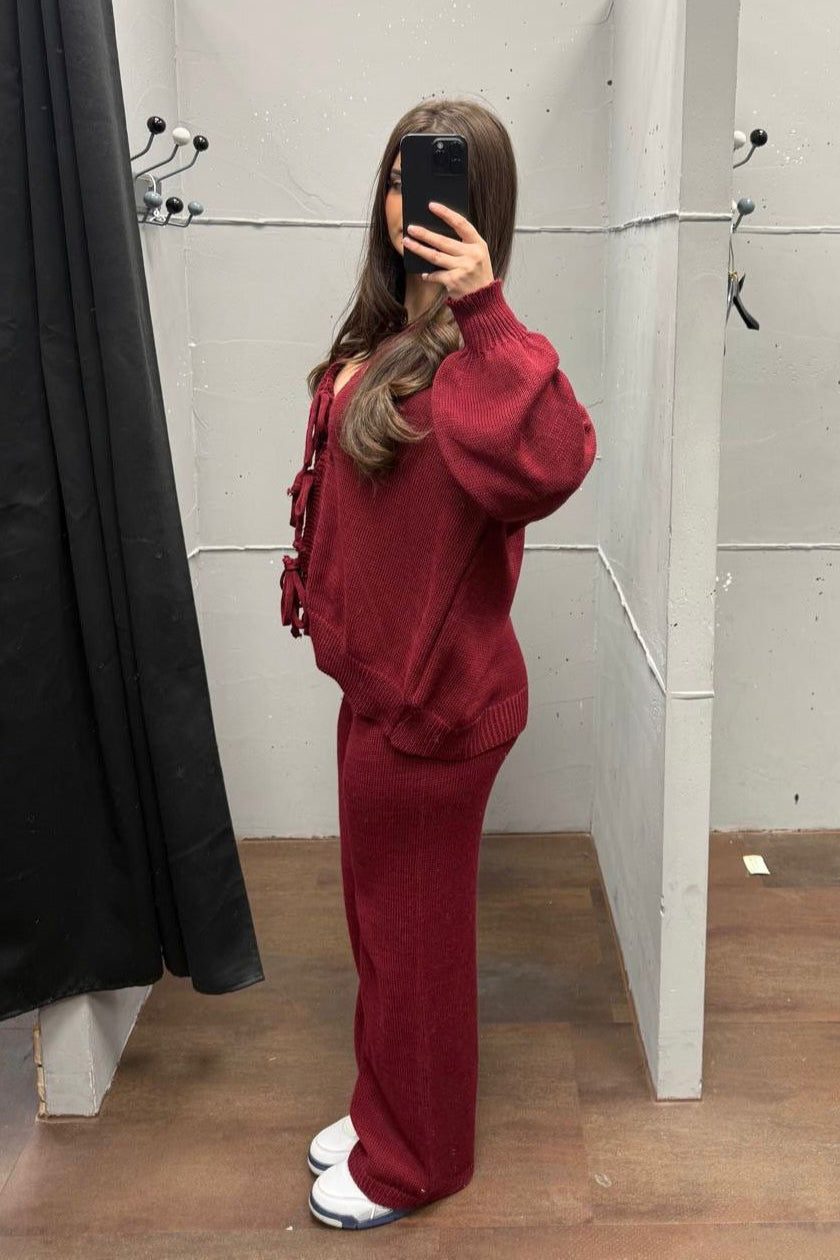 Strickset mit Schnürung - Pullover &amp; Hose Set