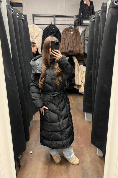 Parka mit Kapuze - Langer Wintermantel