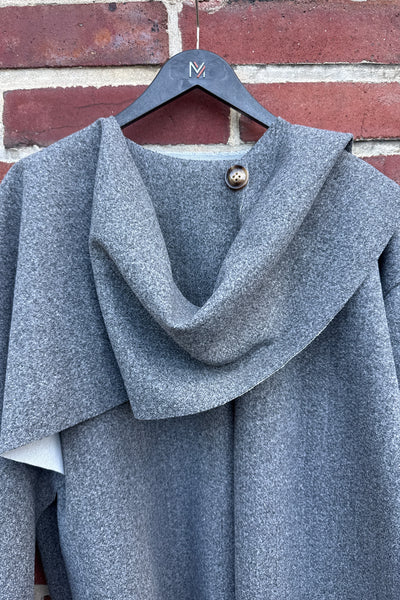 Cape Jacke mit Schal