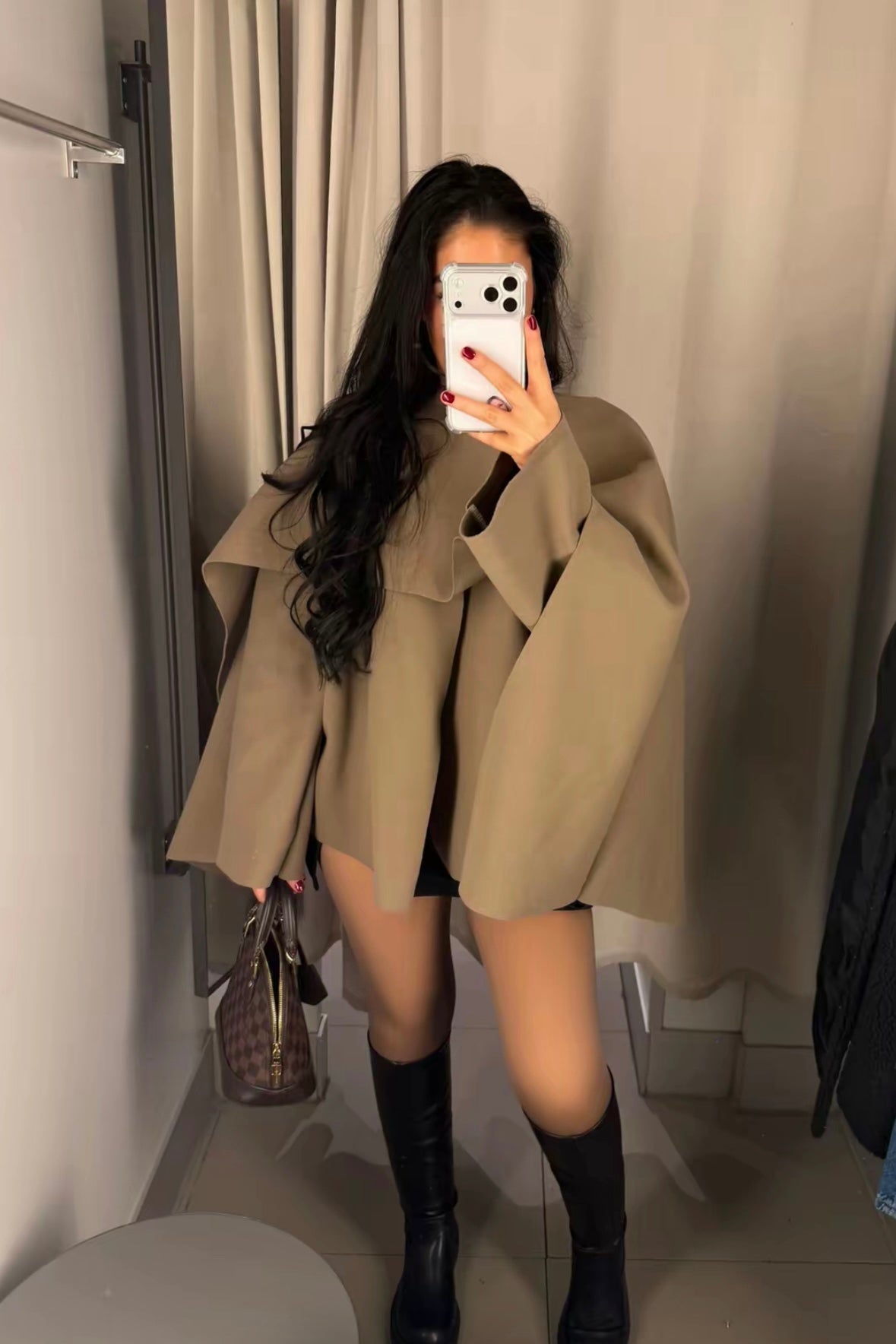 Cape Jacke mit Schal