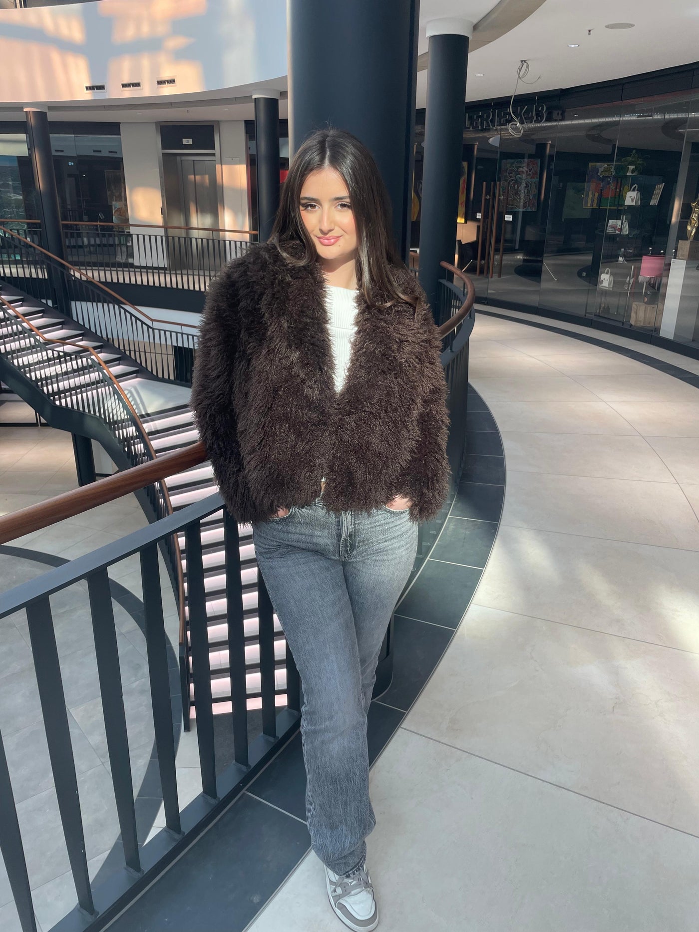 Kunstfell Jacke mit XXL-Kragen