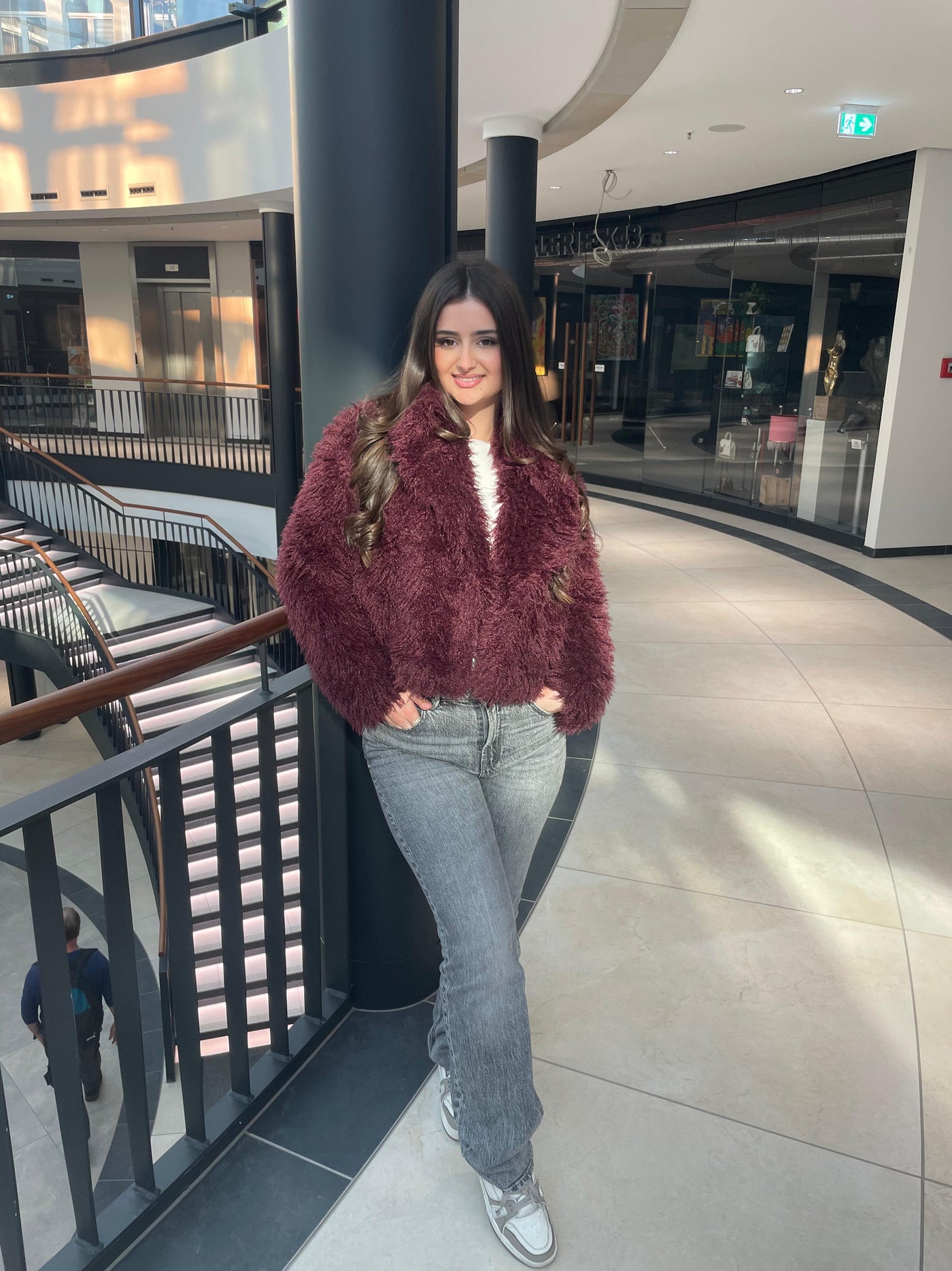 Kunstfell Jacke mit XXL-Kragen