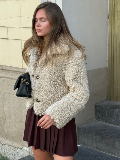 Kuschelige Teddy-Jacke mit Knebelverschluss