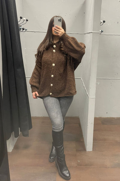 Kurze Oversize Strickjacke mit Knöpfen – Chunky Knit