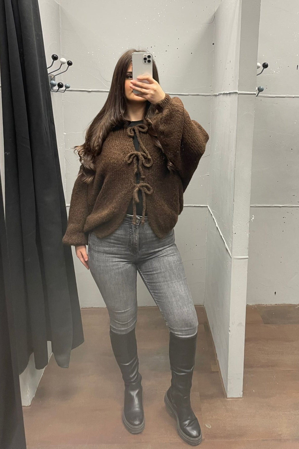 Strickjacke mit Schnürung - Chunky Knit Cardigan