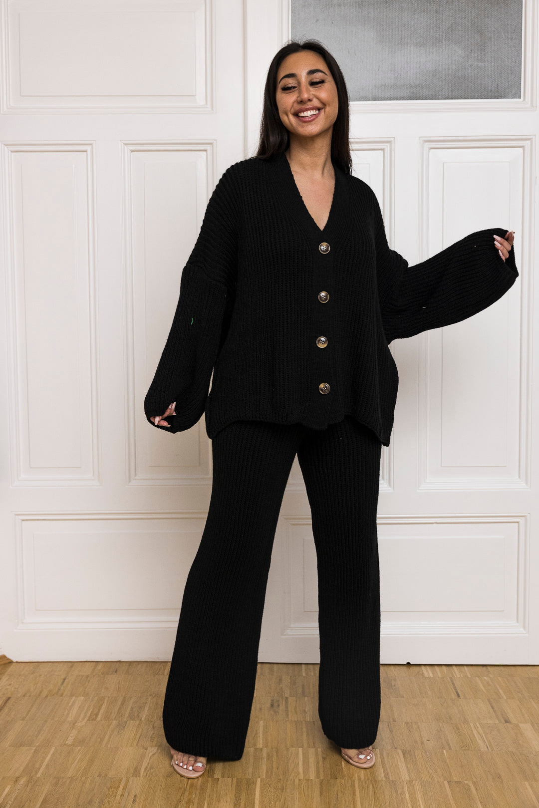 Strick Set - Oversize Strickjacke &amp; Schlaghose - mystylemode.de