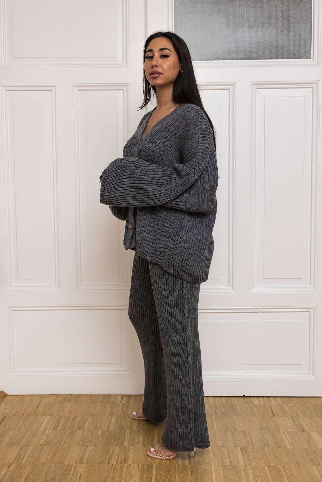 Strick Set - Oversize Strickjacke &amp; Schlaghose - mystylemode.de