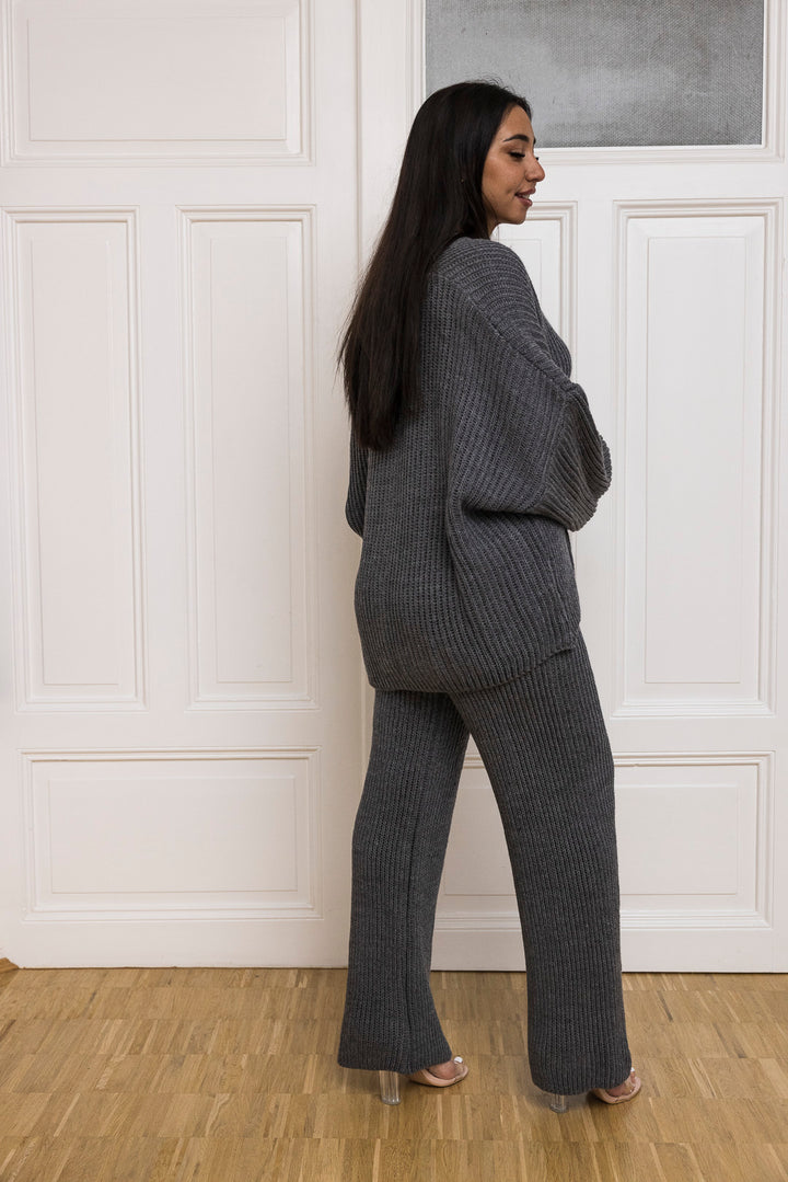 Strick Set - Oversize Strickjacke &amp; Schlaghose - mystylemode.de