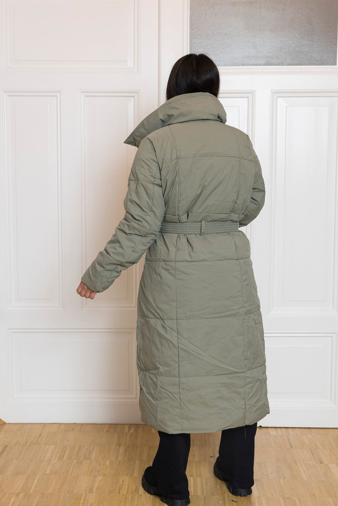Langer gesteppter Mantel zum binden - mystylemode.de